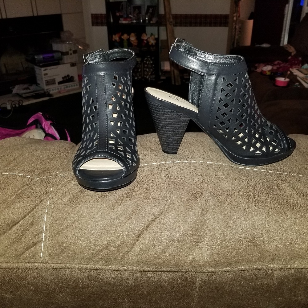 heels
